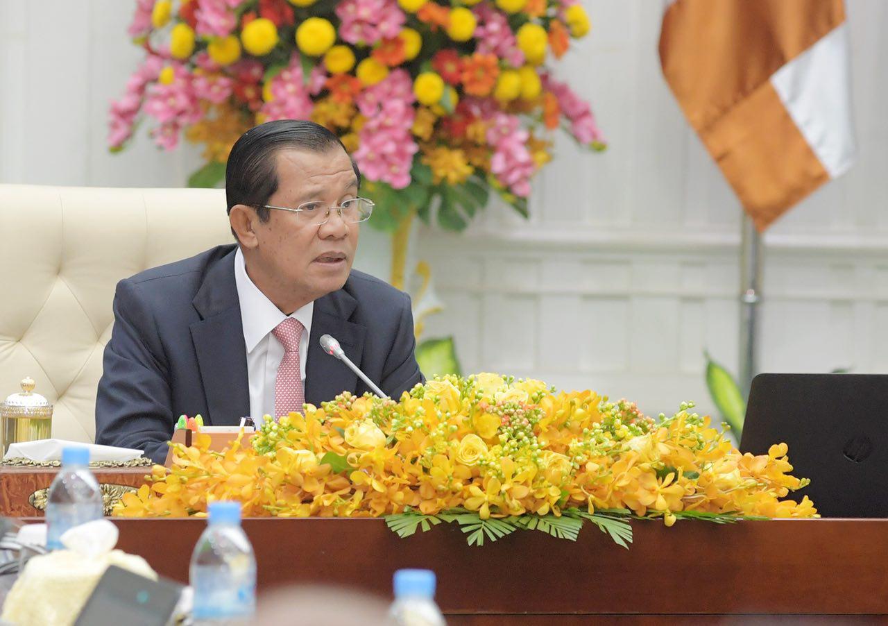 Cambodia S New Cabinet Holds First Meeting អង គភ ព