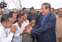 សម្តេចតេជោ ហ៊ុន សែន អញ្ជើញចូលរួមជាអធិបតីក្នុងពិធីបិទទ្វារទឹកទំនប់វារីអគ្គិសនីសេសានក្រោម២