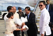 សម្តេចតេជោ ហ៊ុន សែន អញ្ជើញបន្តដំណើរទៅប្រទេសហ្វីលីពីន ដើម្បីចូលរួមក្នុងកិច្ចប្រជុំ កំពូលអាស៊ានលើកទី៣១ និងកិច្ចប្រជុំពាក់ព័ន្ធ
