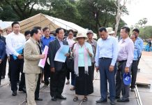 ឯកឧត្តម ប៊ិន ឈិន ដឹកនាំប្រតិភូត្រួតពិនិត្យទីតាំងរៀបចំពិធីបួងសួងនៅមុខប្រាសាទអង្គរវត្ត