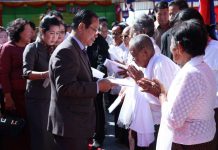ពិធីសម្ពោធដាក់អោយប្រើប្រាស់ជាផ្លូវការនូវអគារសិក្សា និង សមិទ្ធិផលនានា ស្ថិតក្នុងវិទ្យាល័យសម្តេចកិត្តិព្រឹទ្ធបណ្ឌិត ប៊ុន រ៉ានី ហ៊ុន សែន ពោធិអណ្តែត
