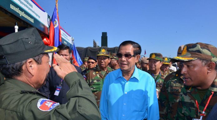 សម្តេចតេជោ ហ៊ុន សែន អញ្ជើញទស្សនាពិព័រណ៍យោធា និងការប្រកួតកីឡាកងទ័ពឆ្នាំ២០១៨