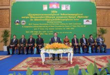 (រូបភាព) សម្តេចតេជោ ហ៊ុន សែន អញ្ជើញក្នុងពិធីបិទសន្និបាតបូកសរុបការងារទេសចរណ៍ឆ្នាំ២០១៧ និងទិសដៅអនុវត្តបន្តឆ្នាំ២០១៨
