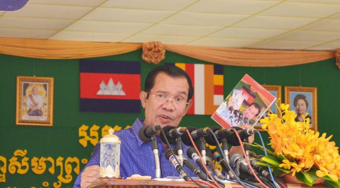 សម្តេចតេជោ ហ៊ុន សែន អញ្ជើញកាត់ប្ញស្សសីមាសម្ពោធព្រះវិហារ «ជ័យមង្គល» ខេត្តកំពង់ចាម
