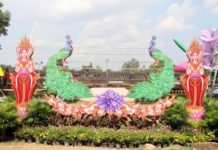 ទិដ្ឋភាពខ្លះៗ នៃព្រឹត្តិការណ៍អង្គរសង្ក្រាន្ត ថ្ងៃទី១ នៅមុខប្រាសាទអង្គរវត្ត