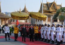 ព្រះករុណា ព្រះមហាក្សត្រយាងទទួលស្វាគមន៍ និងជួបសវនាការជាមួយប្រមុខរដ្ឋវៀតណាម