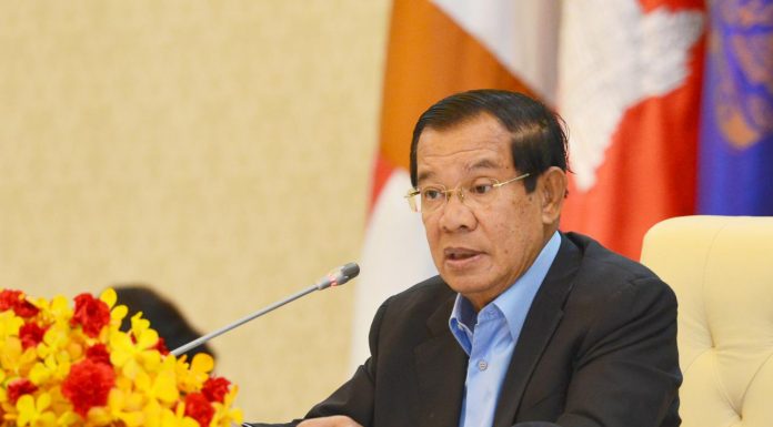 សម្តេចអគ្គមហាសេនាបតីតេជោ ហ៊ុន សែន នាយករដ្ឋមន្រ្តី នៃព្រះរាជាណាចក្រកម្ពុជា អញ្ជើញជាអធិបតីក្នុងកិច្ចប្រជុំបូកសរុបការងាររបស់ក្រុមប្រឹក្សាជាតិកម្ពុជាដើម្បីស្រ្តី