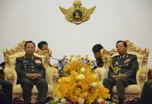 សម្តេចពិជ័យសេនា ទៀ បាញ់ ទទួលជួបរដ្ឋមន្ត្រីក្រសួងការពារប្រទេសឡាវ