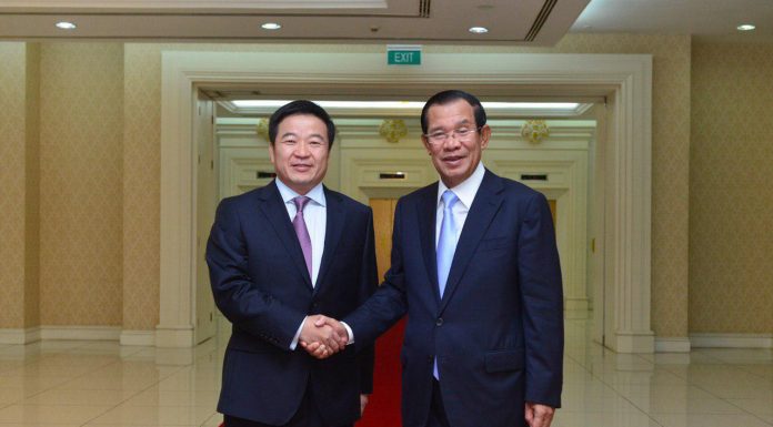 សម្តេចតេជោ ហ៊ុន សែន អញ្ជើញជួបតំណាងក្រុមហ៊ុនសាជីវកម្មស្ពាន-ថ្នល់ចិន CRBC