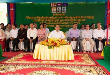 ឯកឧត្តមឧបនាយករដ្ឋមន្រ្តី ប៊ិន ឈិន អញ្ជើញសម្ពោធដាក់ឲ្យប្រើប្រាស់នូវសមទ្ធិផលនានា ក្នុងវត្តអង្គសិរិមាលី ស្ថិតនៅឃុំព្រៃខ្លា ស្រុកកោះអណ្ដែត