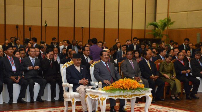 សម្តេចតេជោ ហ៊ុន សែន នាយករដ្ឋមន្រ្តី កម្ពុជា និងឯកឧត្តម សាម៉ា អូលី នាយករដ្ឋមន្រ្តី នេប៉ាល់ អញ្ជើញជាអធិបតីបើកវេទិកាធុរកិច្ចកម្ពុជា-នេប៉ាល់