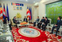 ឯកអគ្គរដ្ឋទូតជប៉ុនប្រចាំកម្ពុជាស្នើសុំការគាំទ្រឱ្យមានសមាសភាពចៅក្រម ព្រះរាជអាជ្ញា និងបុគ្គលិកជប៉ុនធ្វើការនៅសាលាក្តីខ្មែរក្រហម