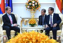 សម្ដេចតេជោ ហ៊ុន សែន អញ្ជើញជួបពិភាក្សាការងារជាមួយឯកអគ្គរដ្ឋទូតថ្មី សហរដ្ឋអាមេរិកប្រចាំកម្ពុជា