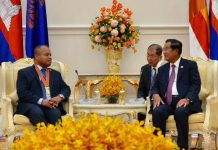 សម្ដេចតេជោ ហ៊ុន សែន អញ្ជើញជួបអនុប្រធានាធិបតីប្រទេសប៉ាឡាវ