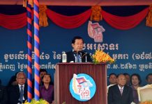 សម្ដេចតេជោ ហ៊ុន សែន៖ ការប៉ុនប៉ងណាមួយដែលធ្វើឱ្យកម្ពុជាឃ្លាតចេញពីមាគ៌ាប្រជាធិបតេយ្យ និងនីតិរដ្ឋ គឺពុំអាចទទួលយកបានឡើយ