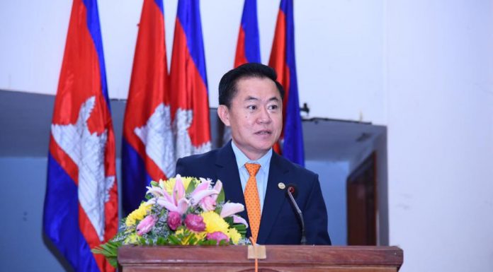 លិខិតថ្លែងអំណរគុណ របស់សម្តេចតេជោ ហ៊ុន សែន ជូនចំពោះ លោកឧកញ៉ា លឹម ហេង ប្រធានក្រុមហ៊ុន លឹម ហេង គ្រុប និងលោកជំទាវ បានបរិចាគថវិកាចំនួន ១៥០ ០០០ដុល្លាUS សម្រាប់ប្រតិបត្តិការប្រយុទ្ធប្រឆាំងនឹងជំងឺកូវីដ-១៩