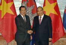 សម្ដេចតេជោ ហ៊ុន សែន ផ្ញើសារលិខិតថ្លែងអំណរគុណនាយករដ្ឋមន្ត្រីវៀតណាមដែលសម្ដែងការ ព្រួយបារម្ភ អំពីគ្រោះធម្មជាតិទឹកជំនន់នៅកម្ពុជា និងចូលរួមសោកសង្រេង ចំពោះការបាត់បង់ ជីវិតរបស់ប្រជាជនវៀតណាមក្នុងគ្រោះធម្មជាតិ