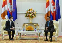 សម្ដេចតេជោ ហ៊ុន សែន អញ្ជើញទទួលជួបមួយប្រតិភូអ្នកវិនិយោគមកពីក្រុមហ៊ុនចំនួន៣