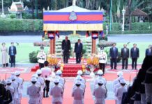 ប្រធានាធិបតីអាល្លឺម៉ង់ ទទួលបដិសណ្ឋារកិច្ច និងជួបសន្ទនាជាមួយ សម្ដេចវិបុលសេនាភក្តី សាយ ឈុំ ប្រមុខរដ្ឋស្ដីទី ខណៈបំពេញទស្សនកិច្ចផ្លូវការ