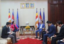 ឯកឧត្តម វង្សី វិស្សុត ឧបនាយករដ្ឋមន្ត្រីប្រចាំការ ទទួលជួបពិភាក្សាការងារមួយលោកស្រី Alissar Chaker អ្នកតំណាង UNDP ប្រចាំប្រទេសកម្ពុជា