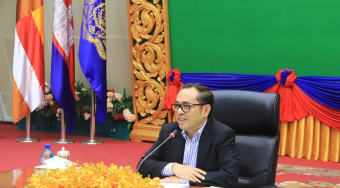 ឯកឧត្តម វង្សី វិស្សុត ឧបនាយករដ្ឋមន្ត្រីប្រចាំការ រដ្ឋមន្ត្រីទទួលបន្ទុកទីស្តីការគណៈរដ្ឋមន្ត្រី ចេញសេចក្តីសម្រេចបង្កើតនិងចាត់តាំងក្រុមអ្នកនាំពាក្យ