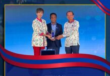 សម្តេចធិបតី ហ៊ុន ម៉ាណែត អបអរសាទរដែលថ្នាលផ្ទៀងផ្ទាត់ឯកសារ verify.gov.kh របស់កម្ពុជា ឈ្នះមេដាយមាសនៃពានរង្វាន់ឌីជីថលអាស៊ាន ឆ្នាំ២០២៤ នៅសិង្ហបុរី