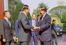 សម្ដេចតេជោ ហ៊ុន សែន អញ្ជើញជួបពិភាក្សាការងារជាមួយ ឯកឧត្តមបណ្ឌិត សនសៃ ស៊ីផាន់ដន (Sonexay Siphandone) នាយករដ្ឋមន្រ្តីឡាវ