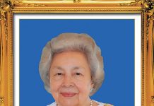 ឯកឧត្តម វង្សី វិស្សុត ឧបនាយករដ្ឋមន្ត្រីប្រចាំការ រដ្ឋមន្ត្រីទទួលបន្ទុកទីស្តីការគណៈរដ្ឋមន្ត្រី ថ្វាយសារលិខិតថ្វាយព្រះពរ សម្តេចព្រះមហាក្សត្រី នរោត្តម មុនិនាថ សីហនុ ព្រះវររាជមាតាជាតិខ្មែរ ក្នុងសេរីភាព សេចក្តីថ្លៃថ្នូរ និងសុភមង្គល នៅក្នុងព្រះរាជឱកាសប្រារព្ធខួបលើកទី១១៤ ទិវាអន្តរជាតិនារី ៨មីនា ឆ្នាំ២០២៥