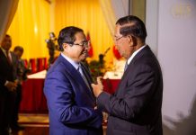 សម្តេចតេជោ ហ៊ុន សែន អញ្ជើញជួបពិភាក្សាការងារ ជាមួយឯកឧត្តម PHAM Minh Chinh នាយករដ្ឋមន្ត្រីវៀតណាម