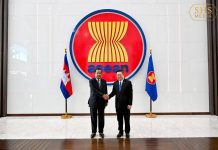 សម្ដេចតេជោ ហ៊ុន សែន អញ្ជើញជួបពិភាក្សាការងារជាមួយ អគ្គលេខាធិការអាស៊ាន