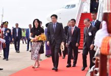 Singapore’s Prime Minister Begins Official Visit to Cambodia