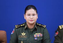 អ្នកនាំពាក្យក្រសួងការពារជាតិ៖ កម្ពុជាឯកភាពទៅនឹងសំណើរបស់ភាគីថៃ ដែលចង់លើកកិច្ចប្រជុំទៅធ្វើនៅម៉ាឡេស៊ី ប៉ុន្តែស្នើឲ្យមានអ្នកសង្កេតការណ៍