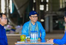ឯកឧត្តមឧបនាយករដ្ឋមន្រ្តីប្រចាំការ វង្សី វិស្សុត អញ្ជើញចុះពិនិត្យរោងចក្រកែច្នៃដំឡូងមី កៅស៊ូ និងគម្រោង វិនិយោគកែច្នៃកសិ-ឧស្សាហកម្មចំរុះ នៅក្នុងភូមិសាស្រ្តខេត្តកំពង់ធំ