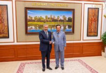 សម្ដេចតេជោ ហ៊ុន សែន៖ កម្ពុជាមិនត្រូវការឱ្យប្រទេសជាមិត្តថ្កោលទោសថៃនោះទេ ប៉ុន្ដែចង់ឱ្យជំរុញគោរពបទឈប់បាញ់ឱ្យមានប្រសិទ្ធភាពធានាបាននូវសន្តិភាពនិងប្រក្រតីភាពឡើងវិញ