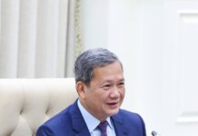 អ្នកនិពន្ធគឺជាទូតសុឆន្ទៈក្នុងការអភិរក្សនិងអភិវឌ្ឍវប្បធម៌ដើម្បីសន្តិភាព