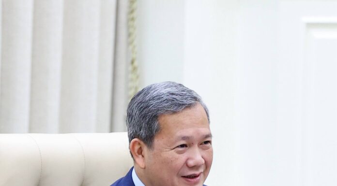 អ្នកនិពន្ធគឺជាទូតសុឆន្ទៈក្នុងការអភិរក្សនិងអភិវឌ្ឍវប្បធម៌ដើម្បីសន្តិភាព