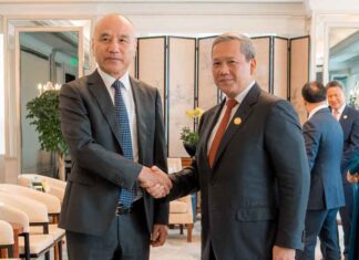 ក្រុមហ៊ុន Royal Vopak ស្វែងរកឱកាសវិនិយោគលើការបង្កើតស្ថានីយស្តុកឧស្ម័នធម្មជាតិរាវ (LNG Terminal) និងស្ថានីយចម្រាញ់ប្រេង (Refinery Terminal) នៅកម្ពុជា